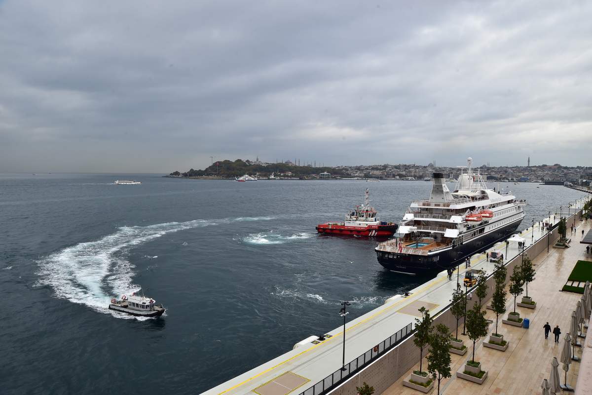 Galataport ilk yolcu gemisini dünyanın tek yer altı kruvaziyer terminalinde ağırlıyor