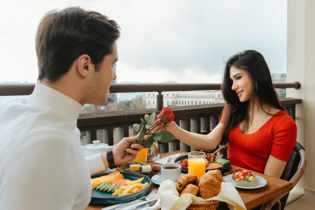 Sevgililer Günü’nde aşkınızı Hilton İstanbul Bosphorus’ta Boğaz’a karşı kutlayın