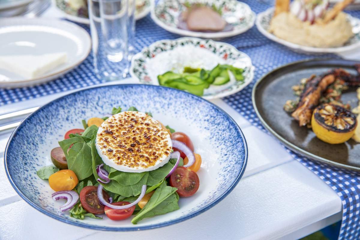 Grand Hyatt İstanbul Grasidi Gastro Garden ile keyifli bir Ege akşamı