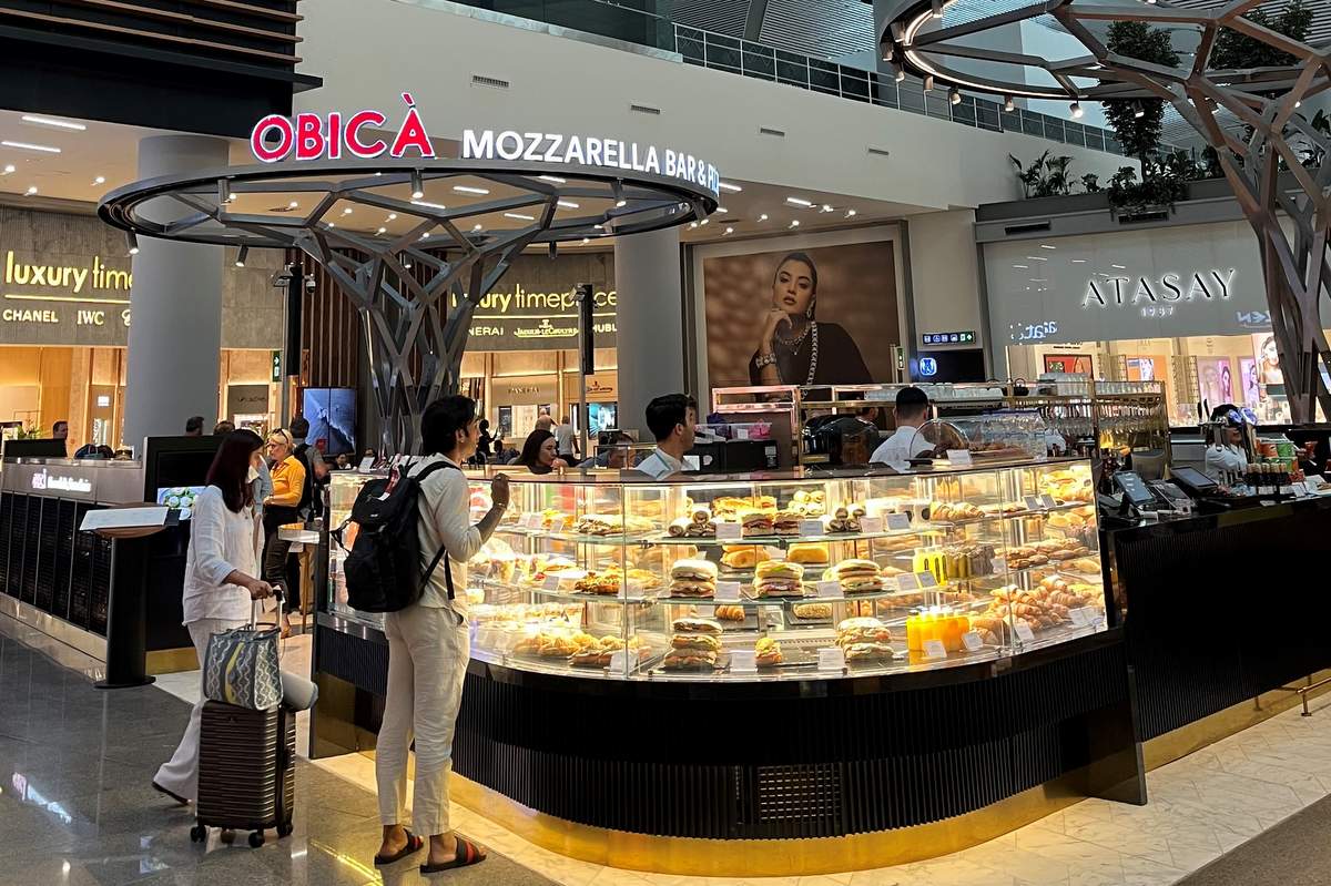 Ünlü restoran Obicà Mozzarella Bar İstanbul Havalimanı’nda