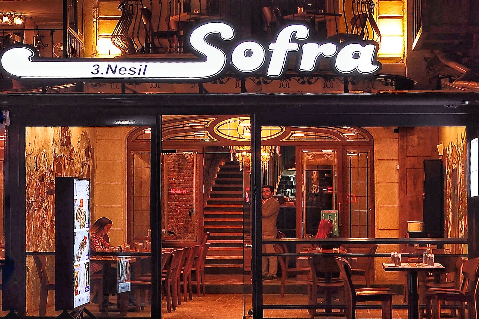 3N Sofra, 131 yıllık lezzet geleneğini Karaköy’e taşıdı