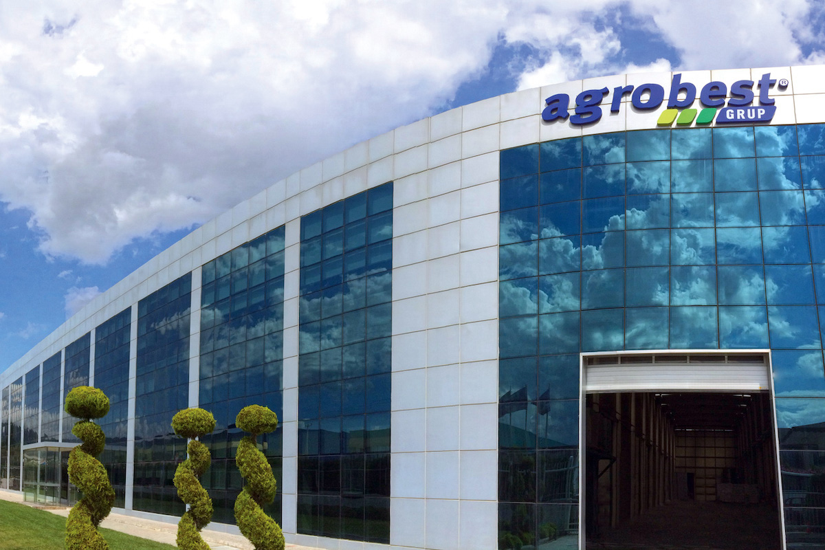 Agrobest Grup , United Biotics ile bitkileri koruma altına alıyor