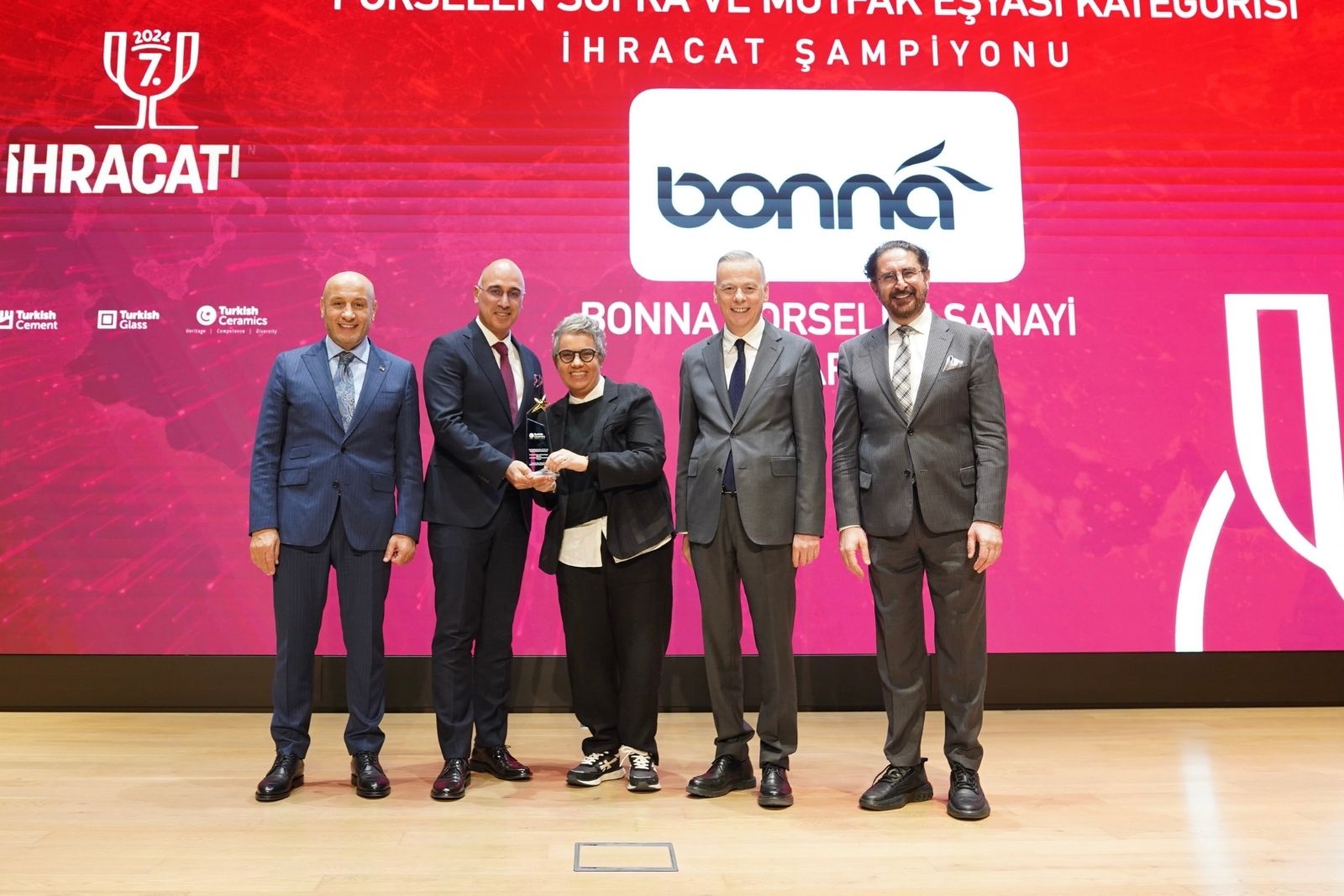 Bonna, üst üste ikinci kez ihracat şampiyonu oldu