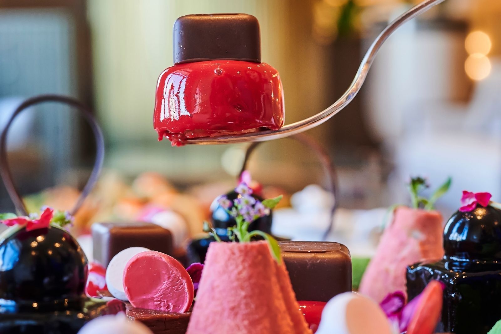 CVK Park  Bosphorus Hotel İstanbul’da 'çay saati' yeniden başlıyor