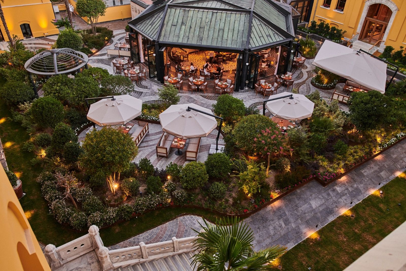 Four Seasons Hotel Sultanahmet Avlu’nun yaz menüsünde Anadolu’nun hikâyesi