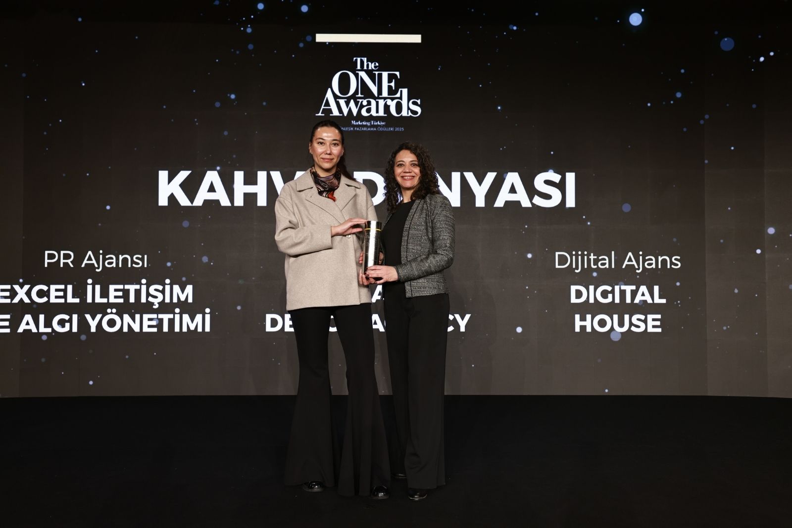 Kahve Dünyası, The ONE Awards’ta kafe kategorisinin birincisi oldu 