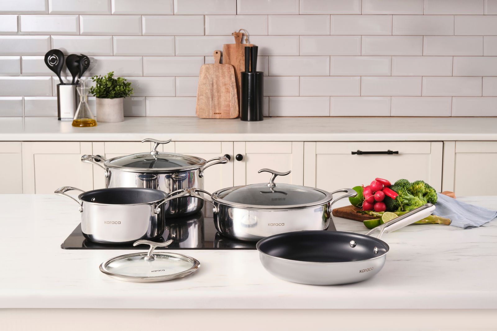 Karaca’dan mutfak teknolojisinde yeni devrim Plasma Steel 3PLY 316+ Tencere Seti