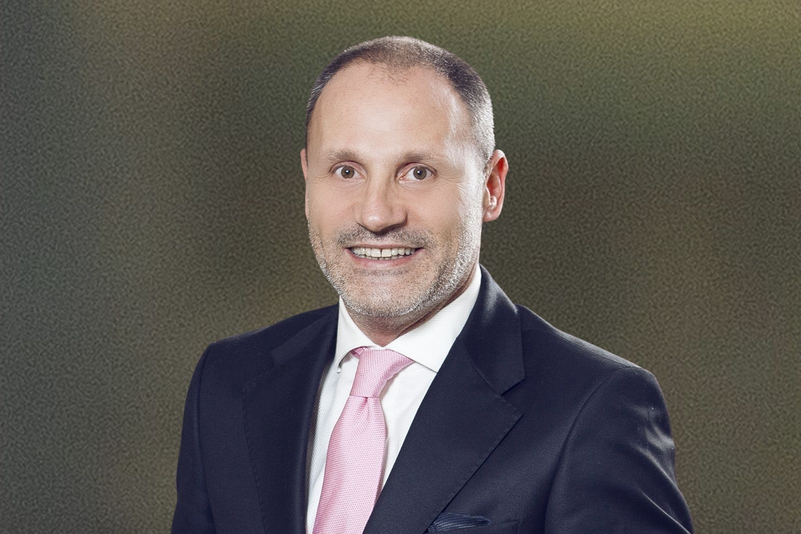 Kayhan Zenginoğlu Ülker’de Satış Başkan Yardımcısı oldu 