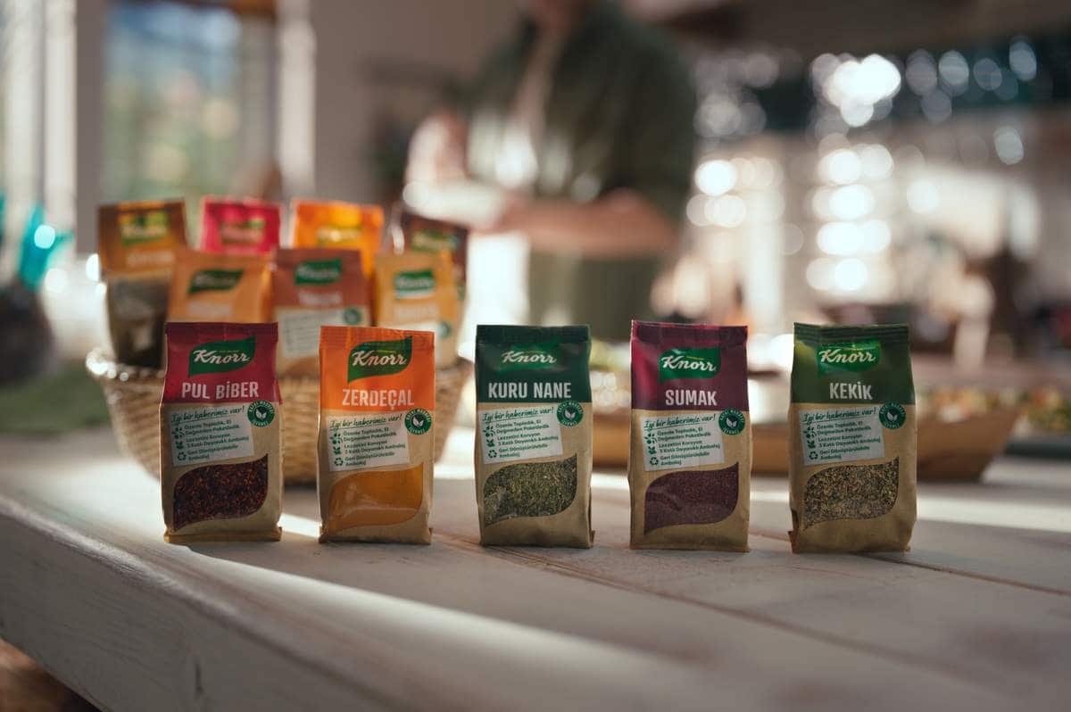 Knorr yeni baharat ailesi sofraları lezzetlendirmeye geliyor