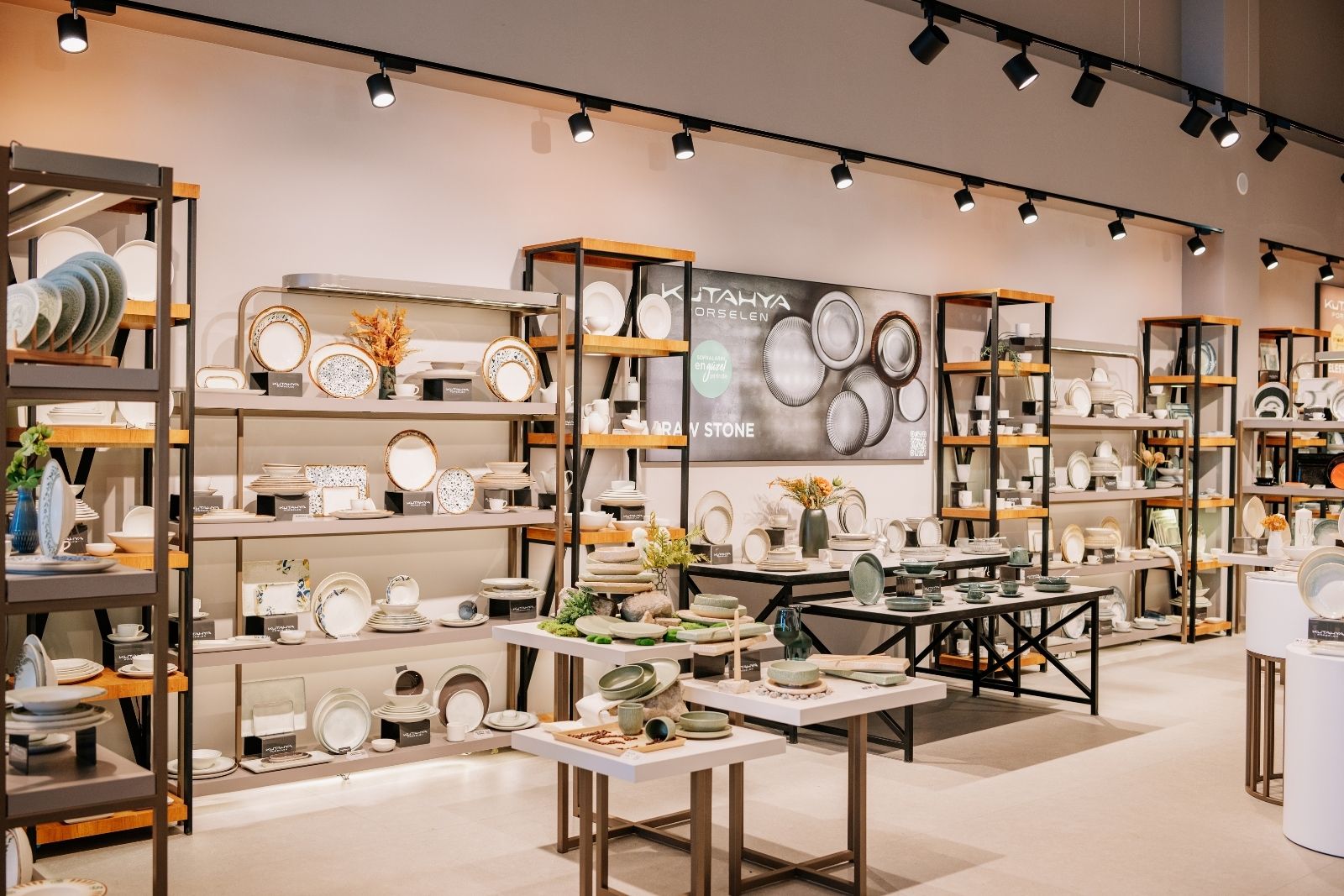 Kütahya Porselen, Bodrum’daki ilk HoReCa showroom’unu açtı