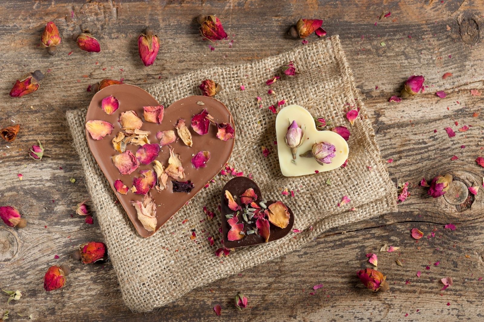 LaChocola'dan Sevgililer Günü'ne özel artizan çikolatalar