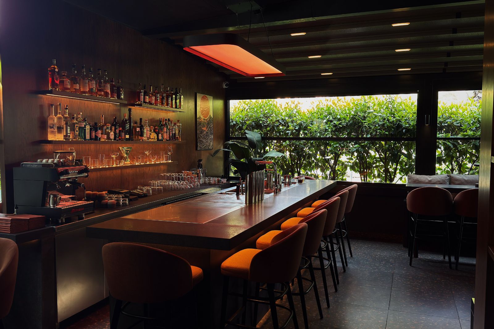 World Class Türkiye Şampiyonu Semih Cebecioğlu’ndan İstanbul’da yeni kokteyl barı: Liminal