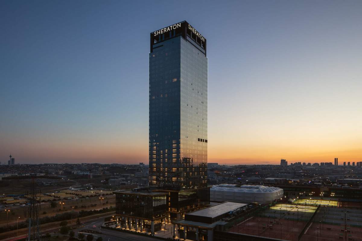 Sheraton İstanbul Esenyurt kapılarını açtı 