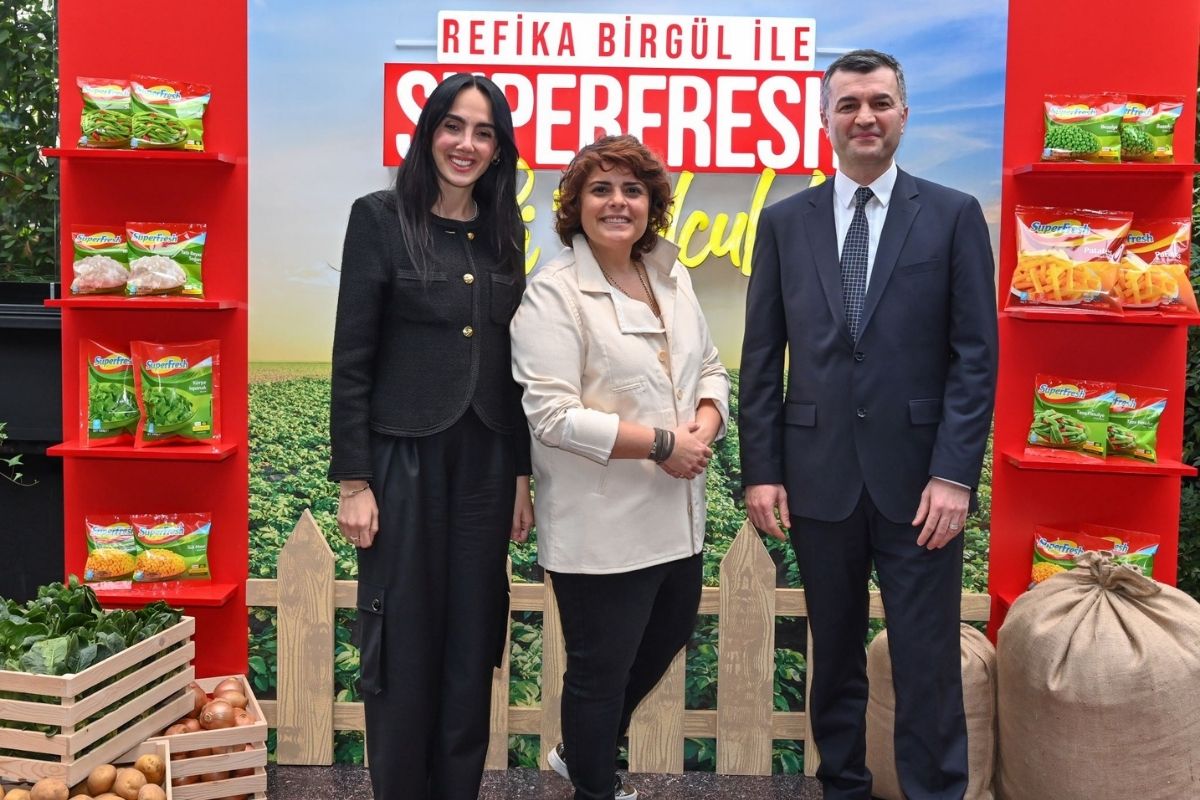 SuperFresh’in ‘tarladan tabaklara’ uzanan yolculuğu Refika Birgül ile yayında...