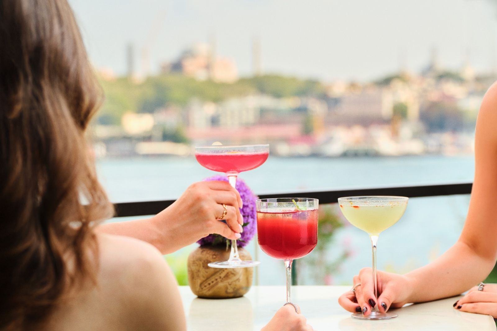 Bar Gabriel İstanbul, 8 Temmuz’da Topside Bar’da