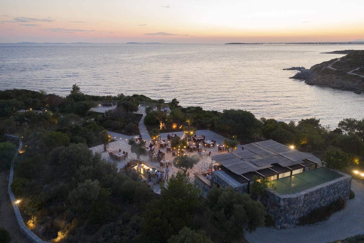 Yenilenen Meze by The Sea Restaurant, Six Senses Kaplankaya'da kapılarını açtı