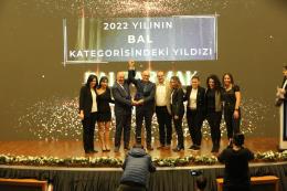 Üniversite öğrencilerinden Balparmak ve Apitera'ya ödül