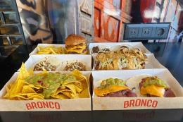 Bronco by İsmet Saz” işbirliği ile sokak lezzetleri OPET’lerde…